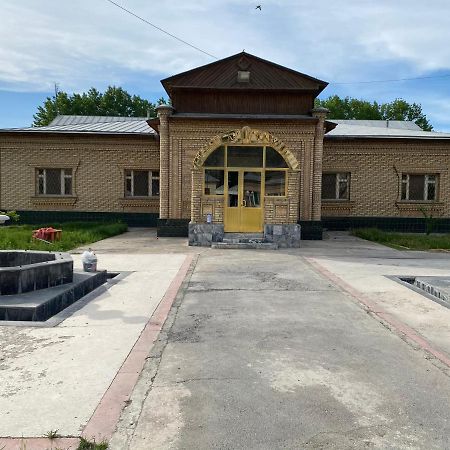 Turkistan Nature Hotel מראה חיצוני תמונה